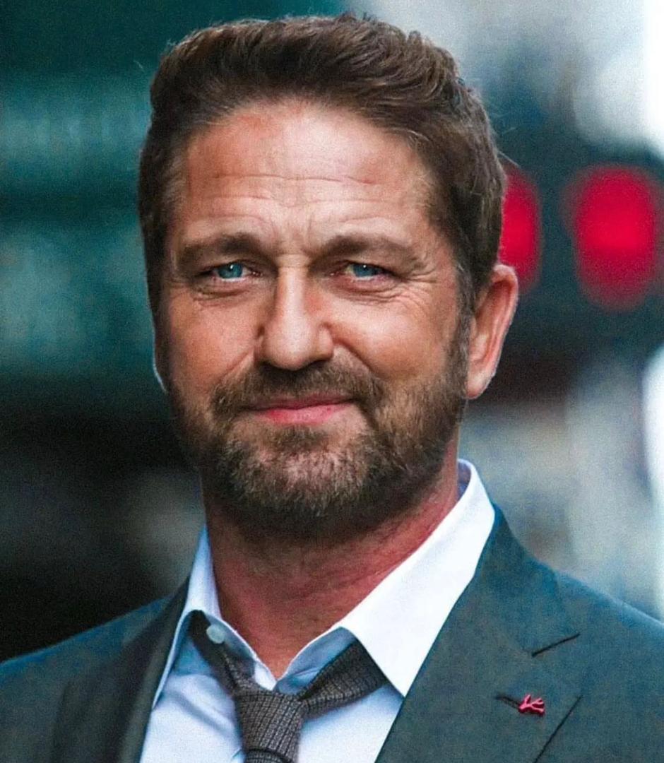 Gerard James Butler